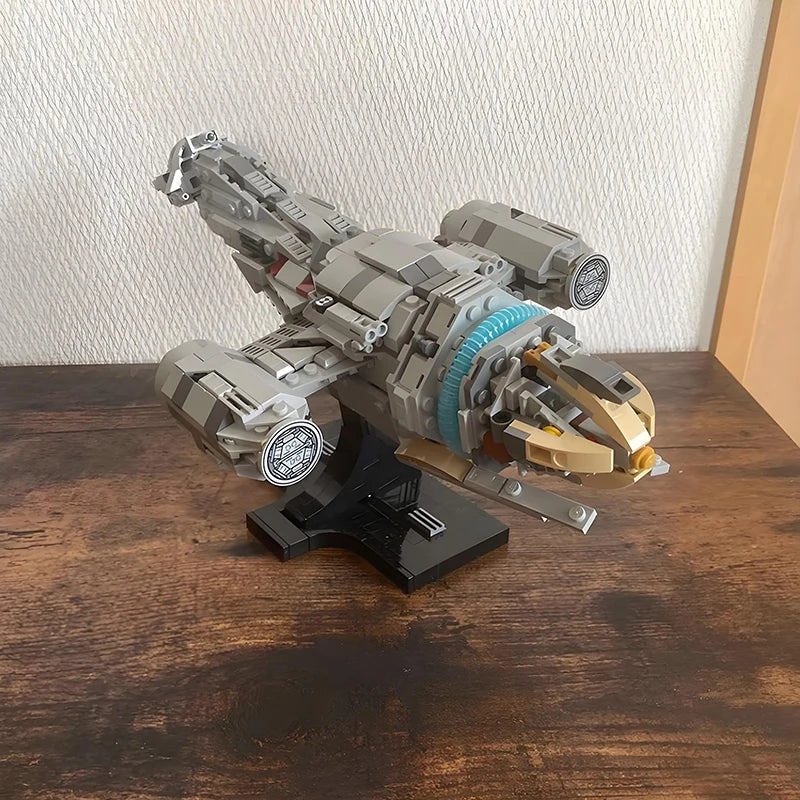 Gothic Enchanted Firefly Serenity Midi Scale Spaceship MOC 670 Brick Build Model For Fans And Collectors