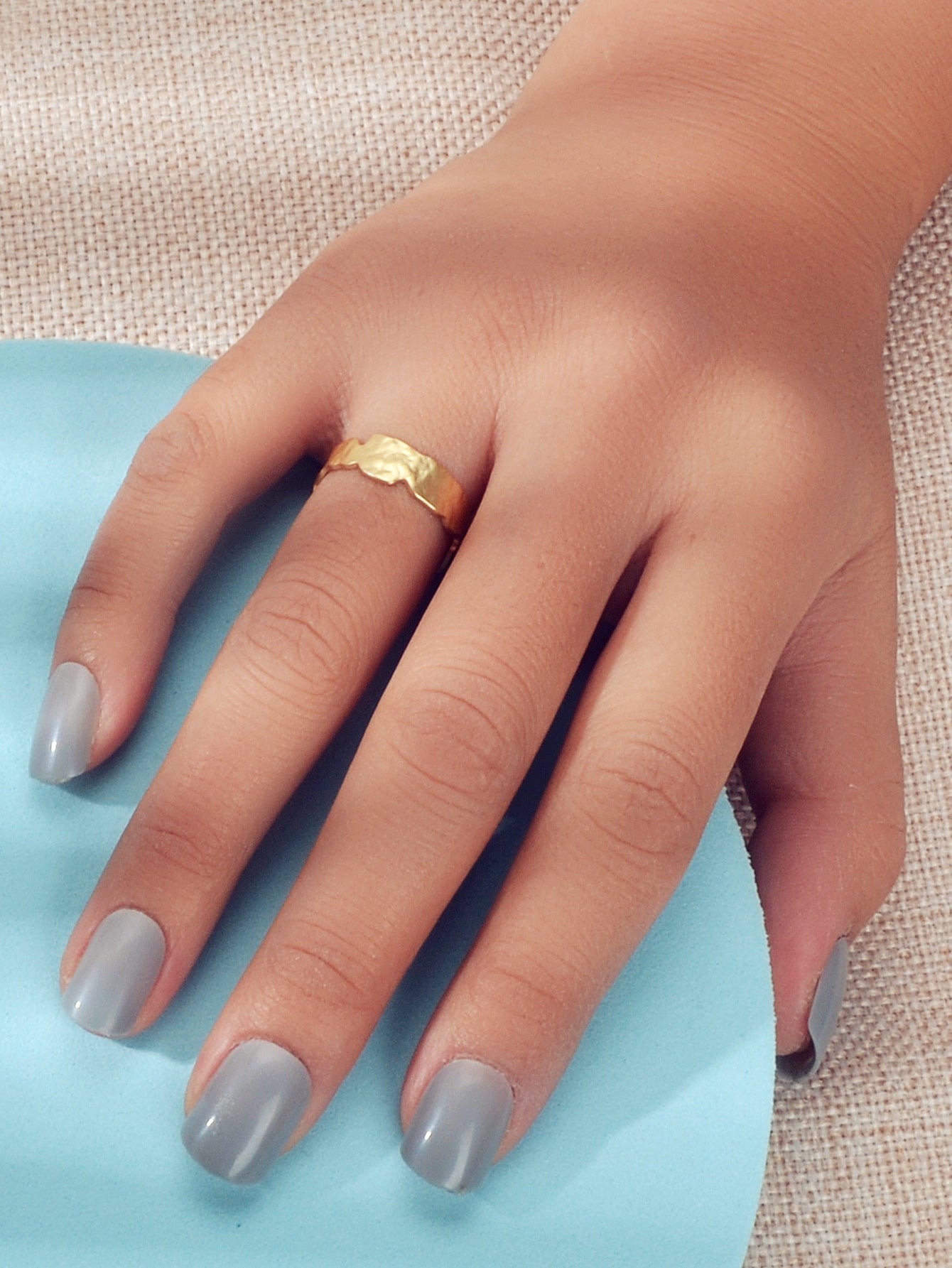 Classics Jewellery Gold Metal Minimalist Geometric Engagement Finger