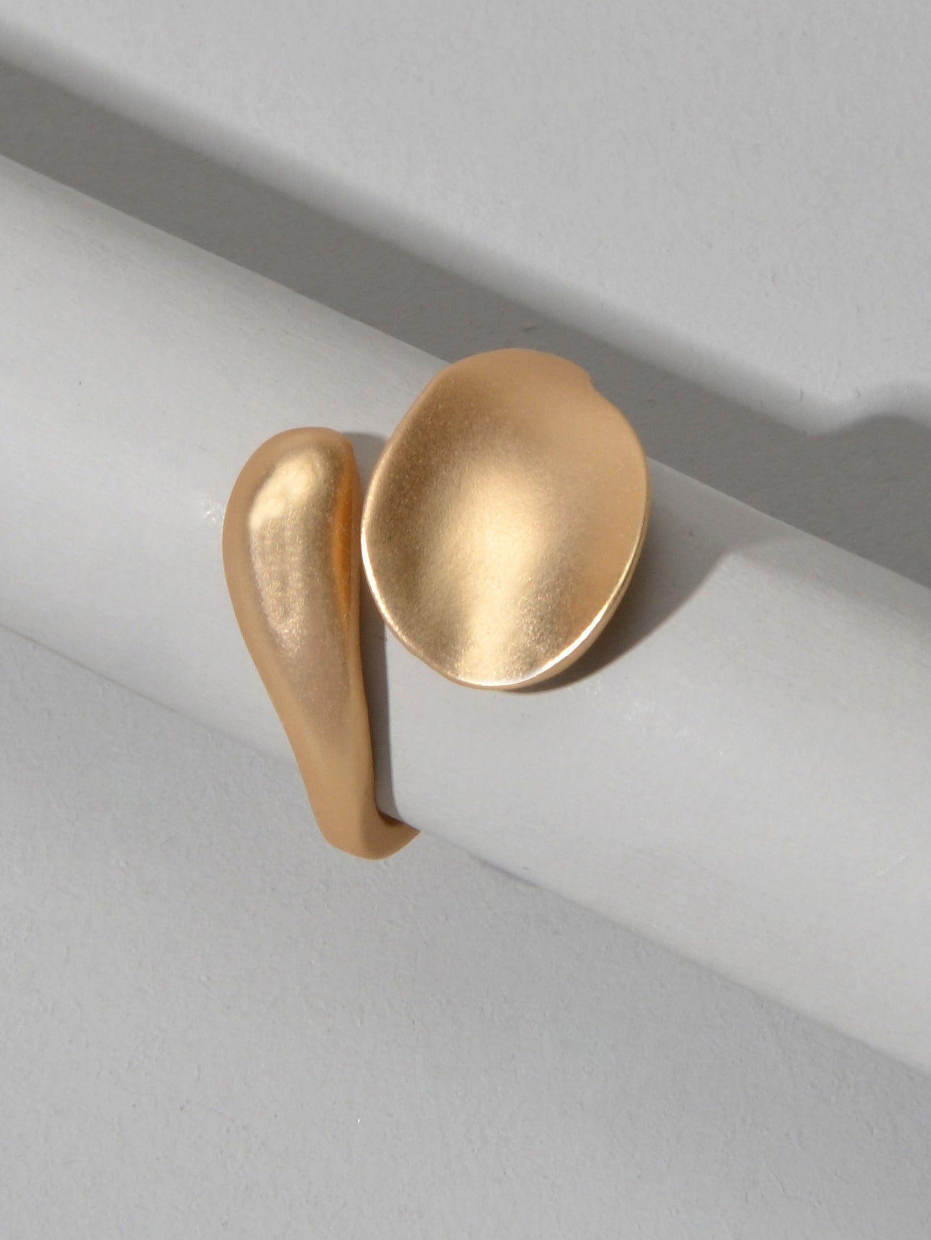 Female Minimalist Jewellery Gold Leaf Design Finger Ring Girl Wedding