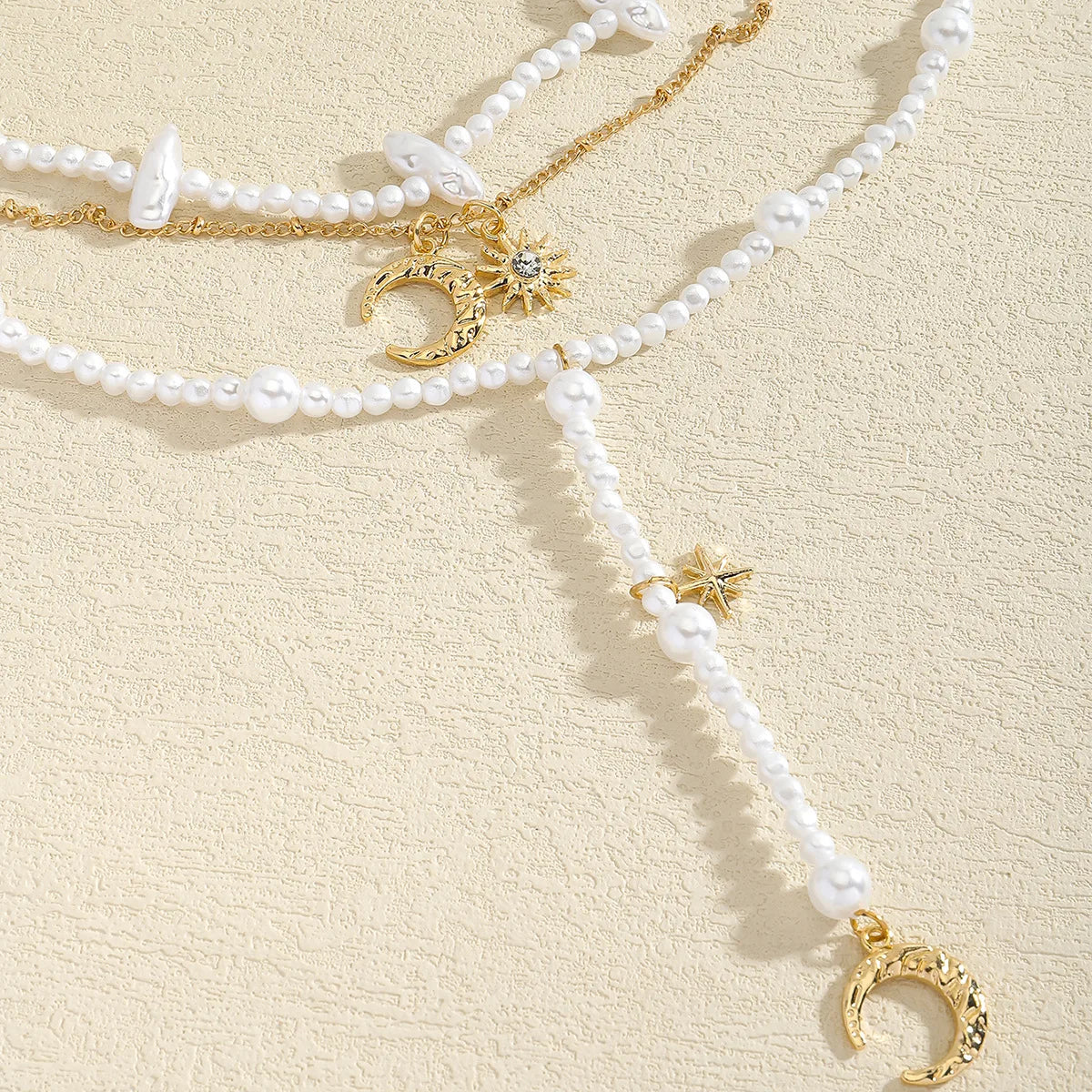 ZAA Multilayer Imitation Pearls Moon And Star Pendant Necklaces for Women Elegant Banquet Party Jewelry Gifts