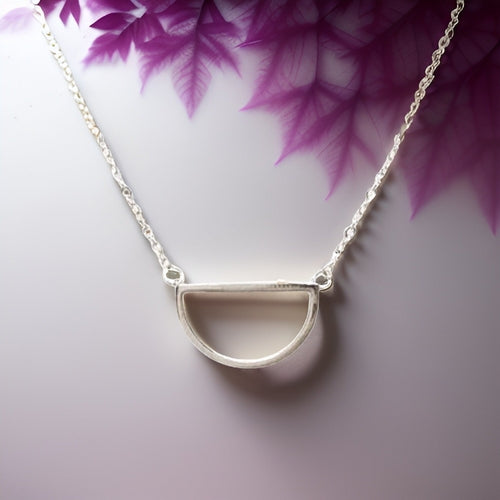 U-Shaped Necklace