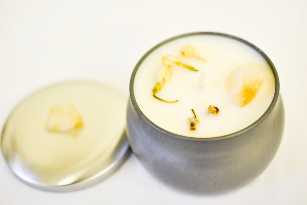 Soft Chaos Candle – Jasmine & Quiet Rage