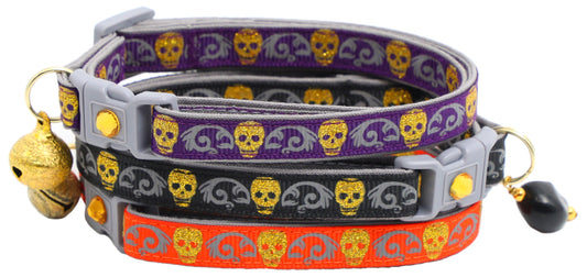 Gold Glitter Skulls Breakaway Cat Collar