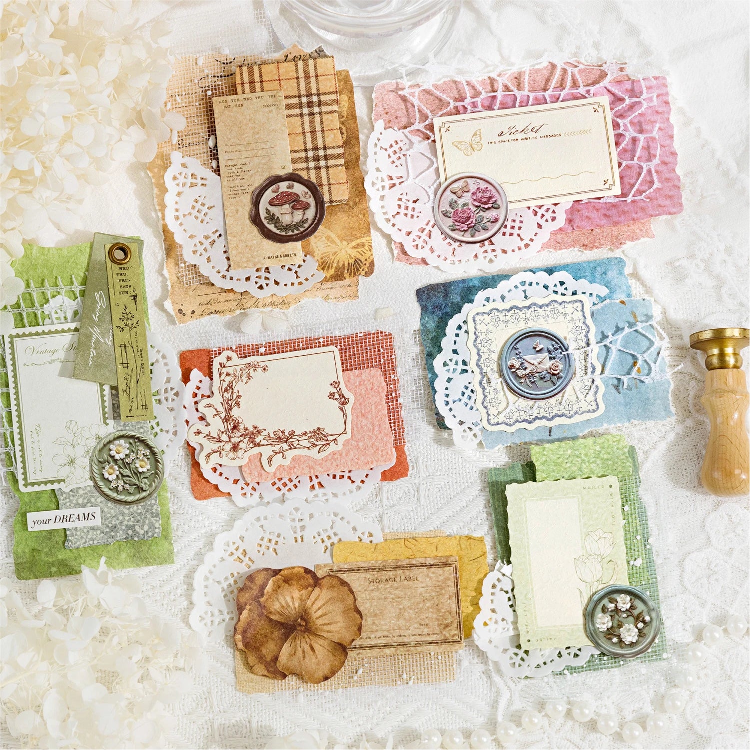 JIANQI 100pcs Vintage Decor Scrapbooking Materials Paper Combo Kit DIY