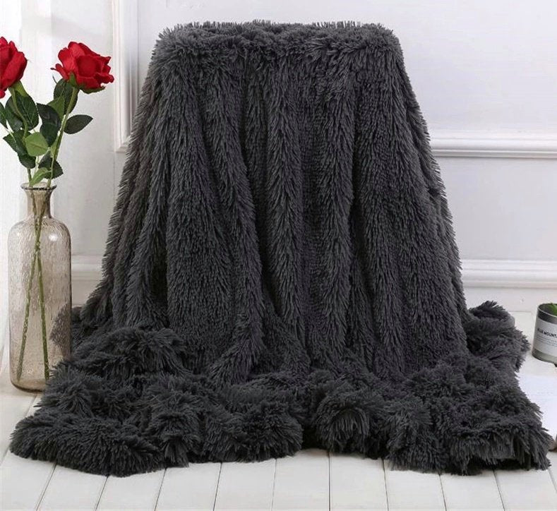 Luxury fleece blanket