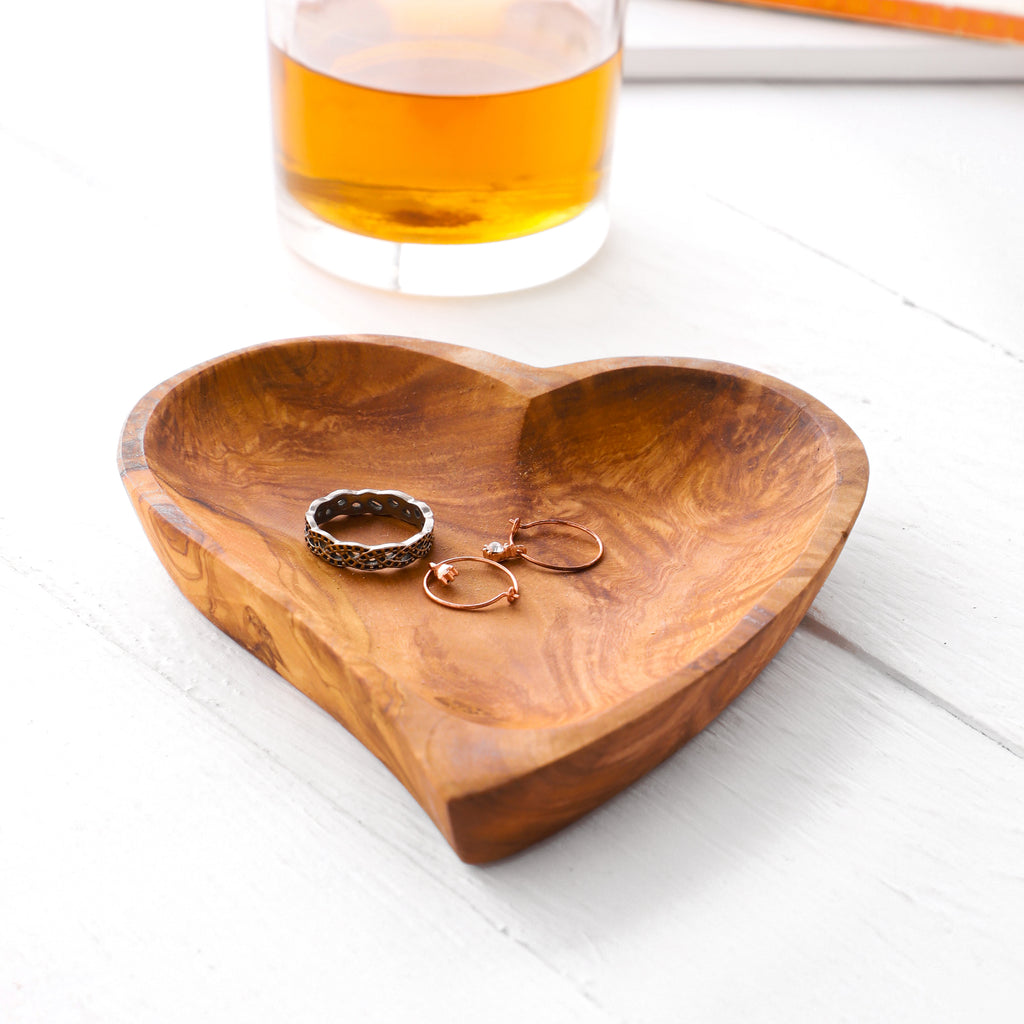 Heart‑Shaped Olive Wood Dish