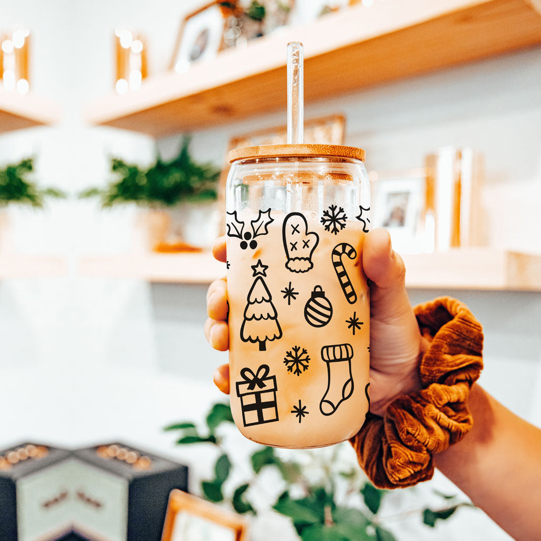 Vintage Christmas Can Cup 17oz Limited Edition For Retro Christmas Lovers Gothic Mystic Nostalgia